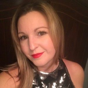 Meet your Posher, Marie-helene